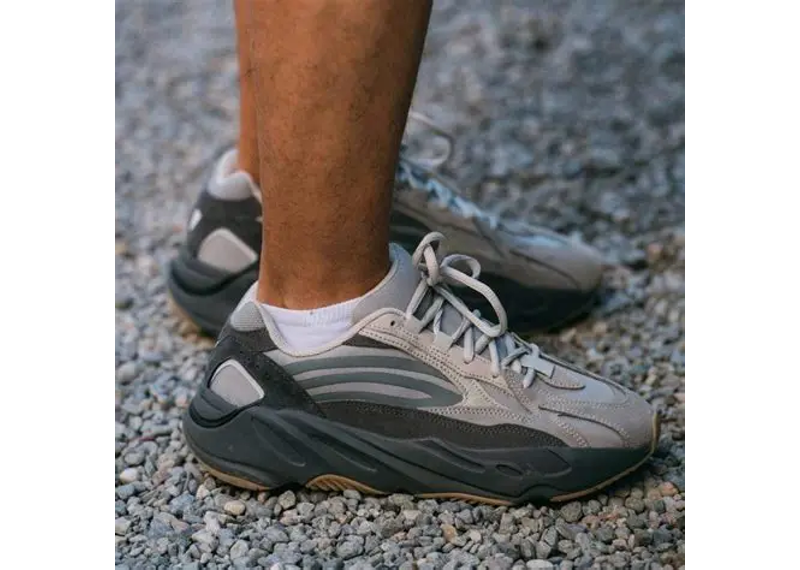 Yeezy 700 Tephra