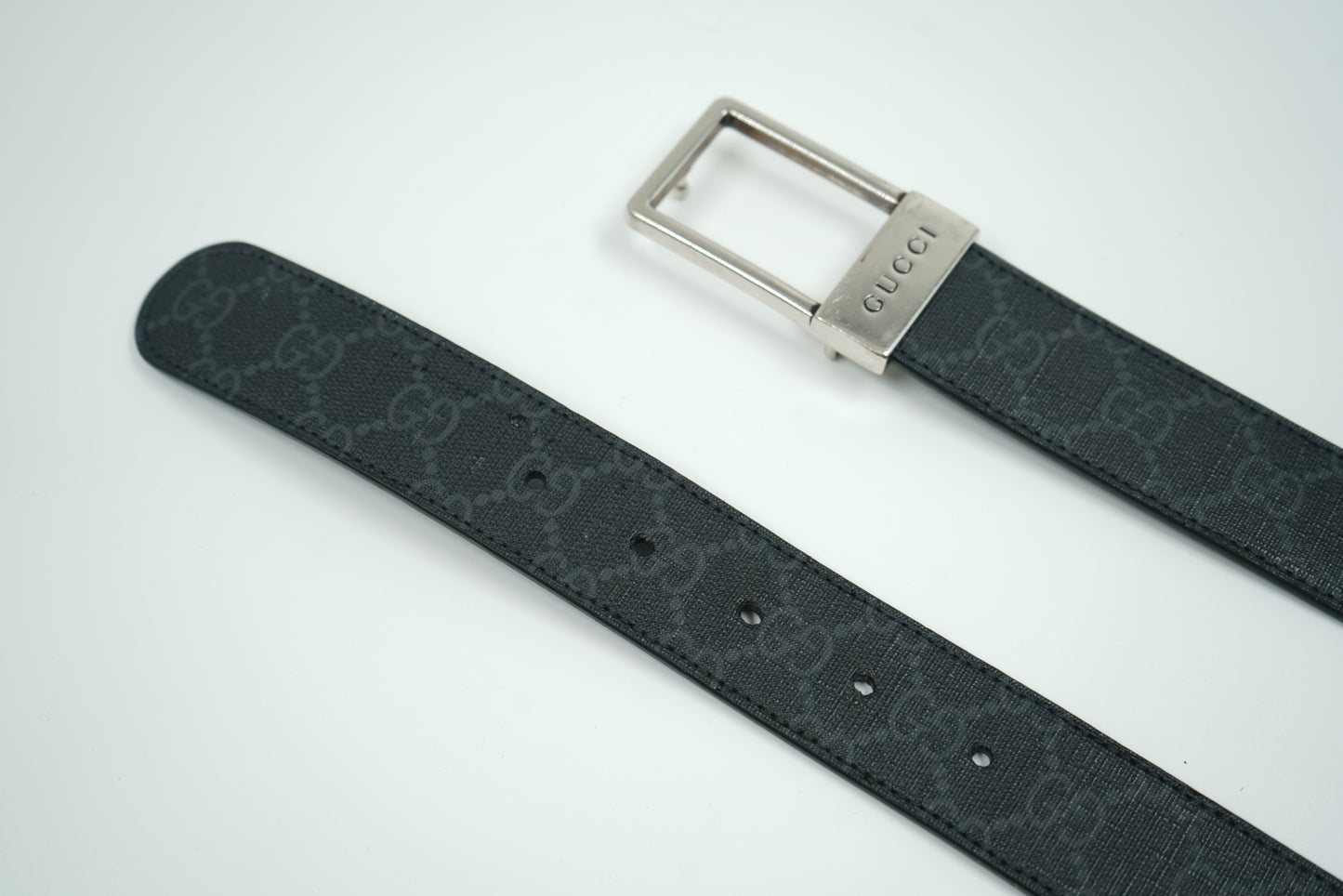 Gucci GG Black Logo Rectangular Reversible Silver Buckle Belt