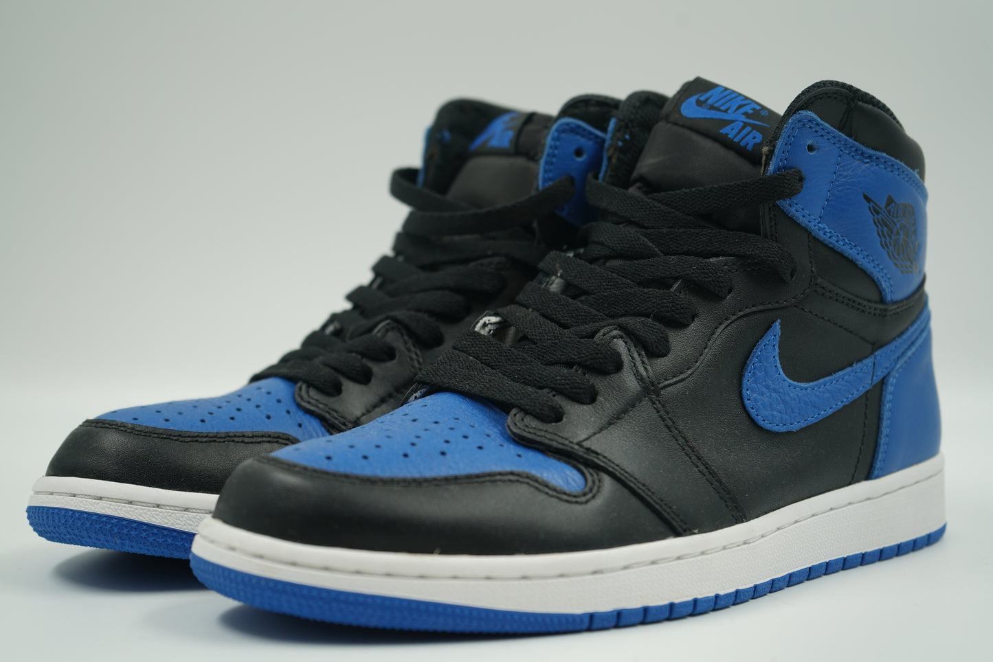 Air Jordan 1 High Royal 2017