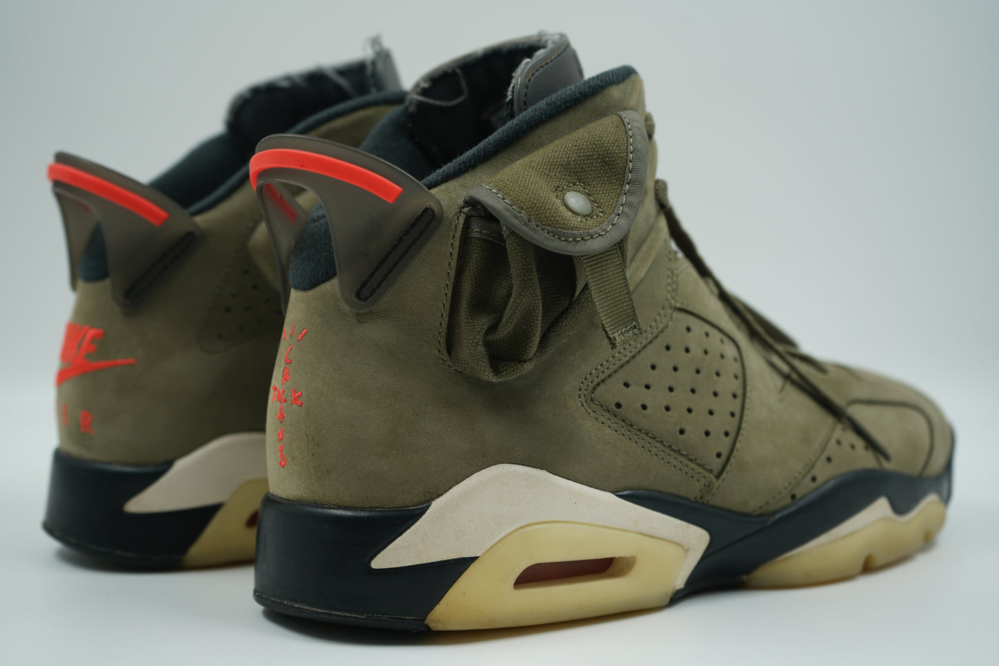 Air Jordan 6 Travis Scott