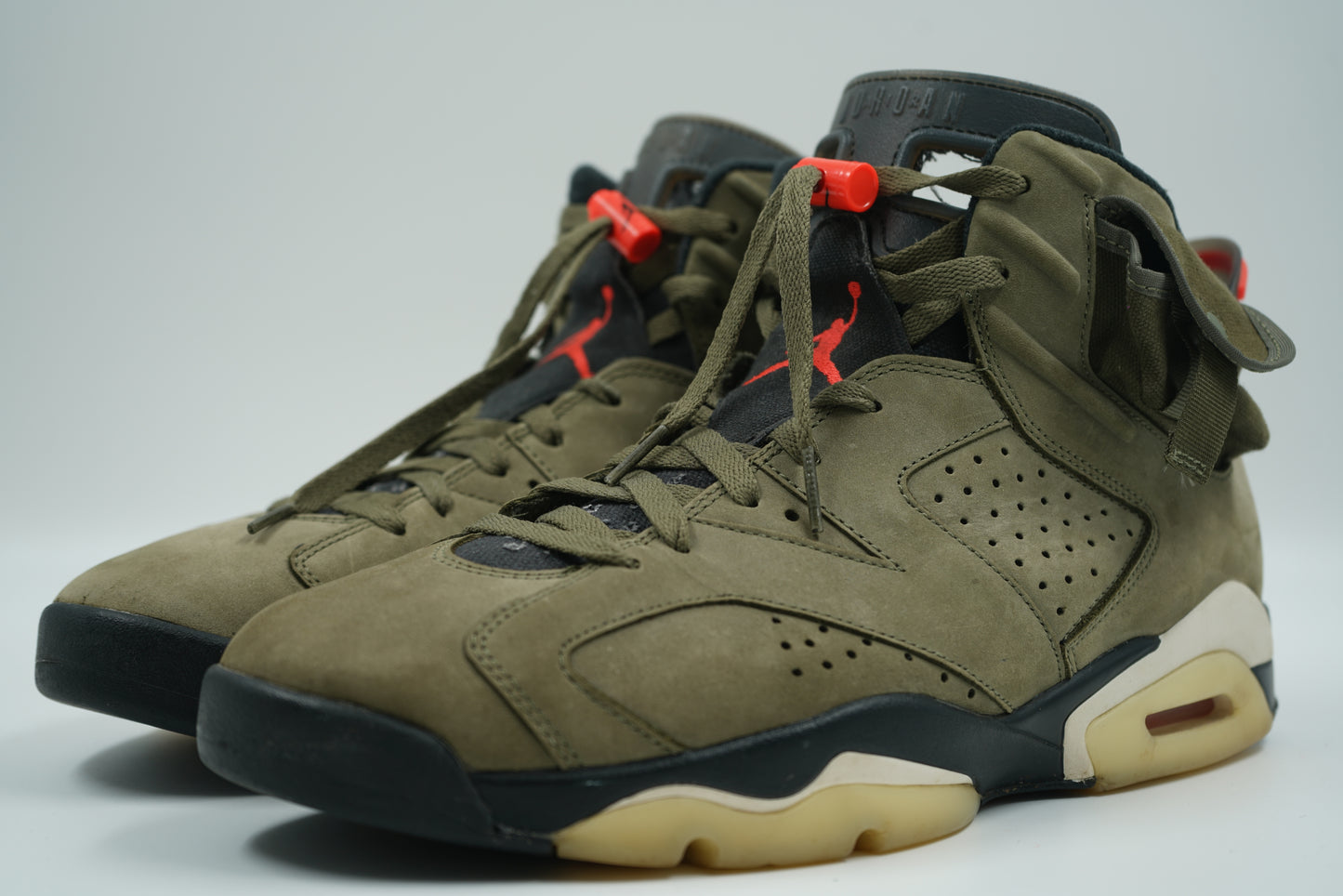 Air Jordan 6 Travis Scott