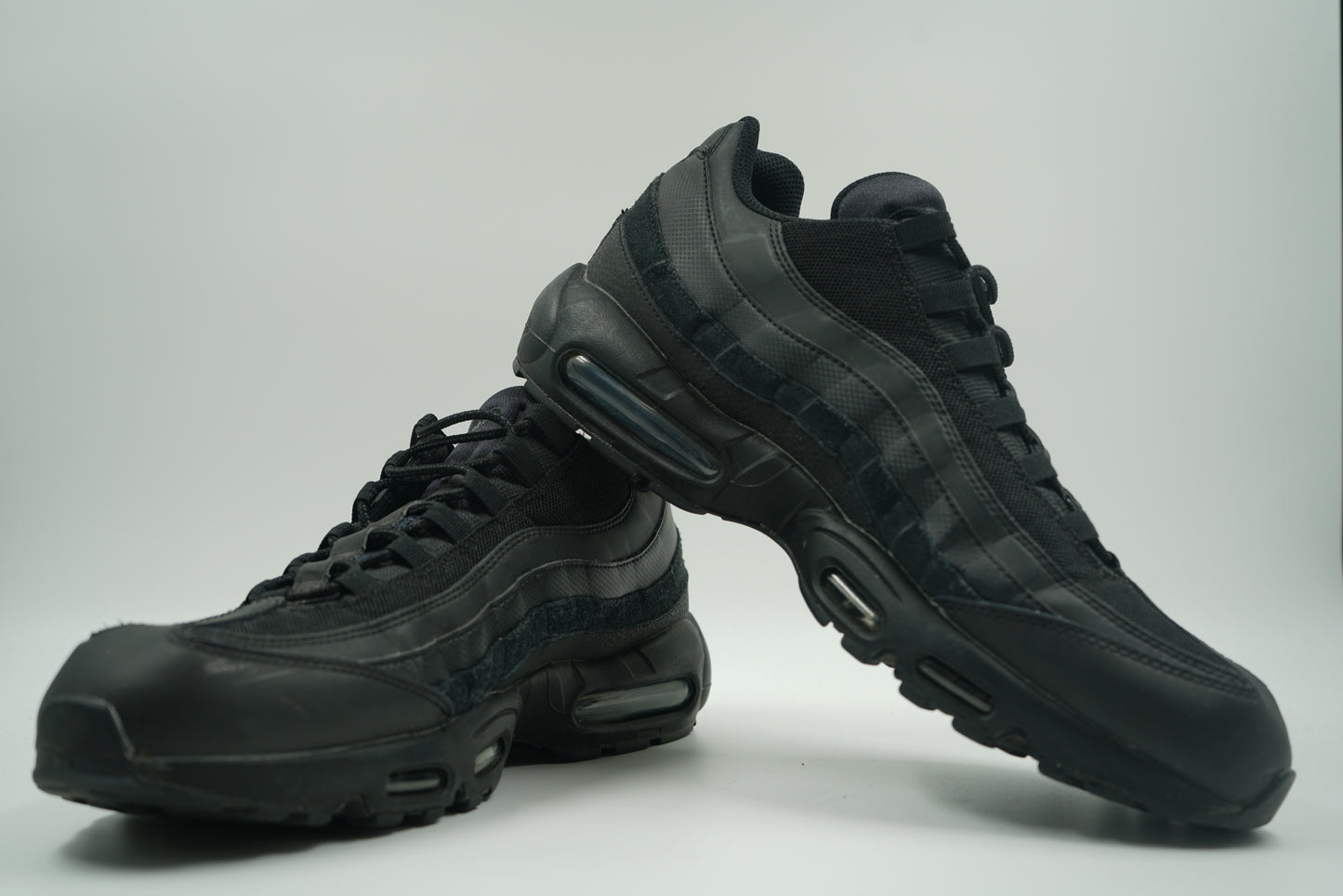Air Max 95 Essential Triple Black