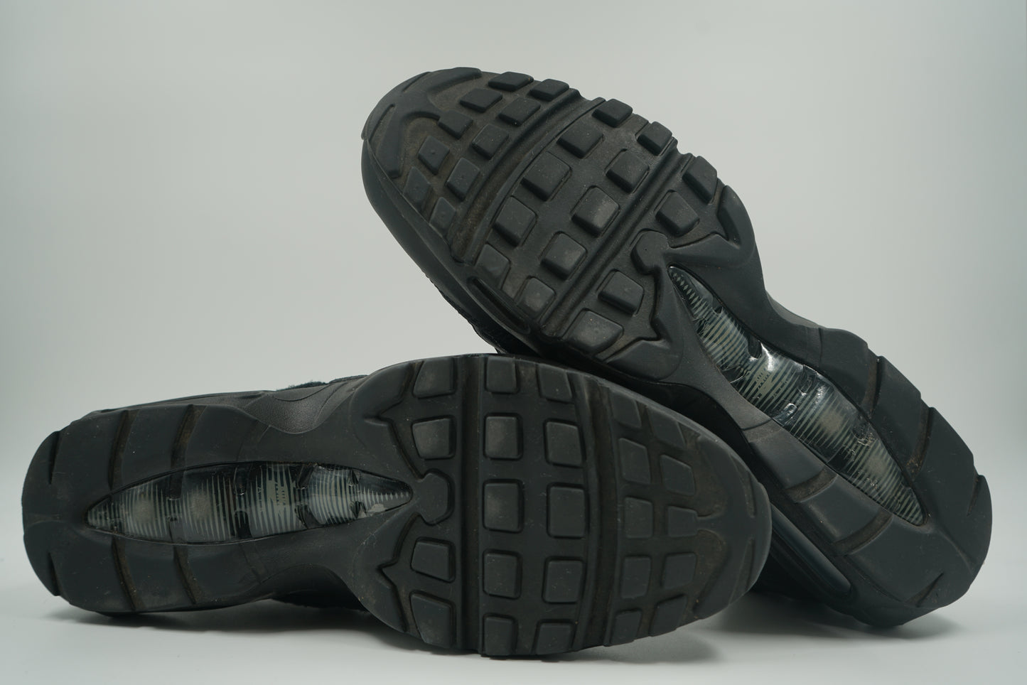 Air Max 95 Essential Triple Black