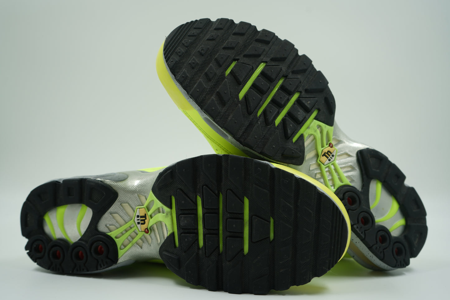 Air Max Plus Premium Volt