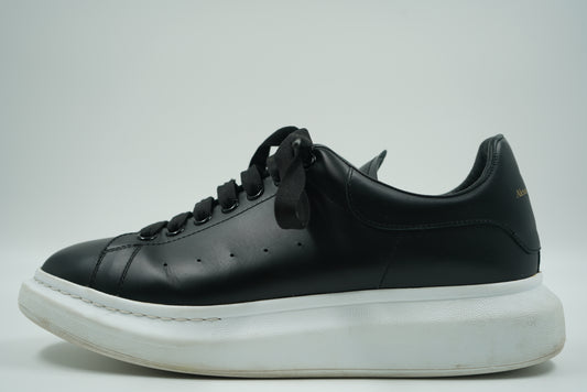 Alexander McQueen Chunky Black/White Sneakers