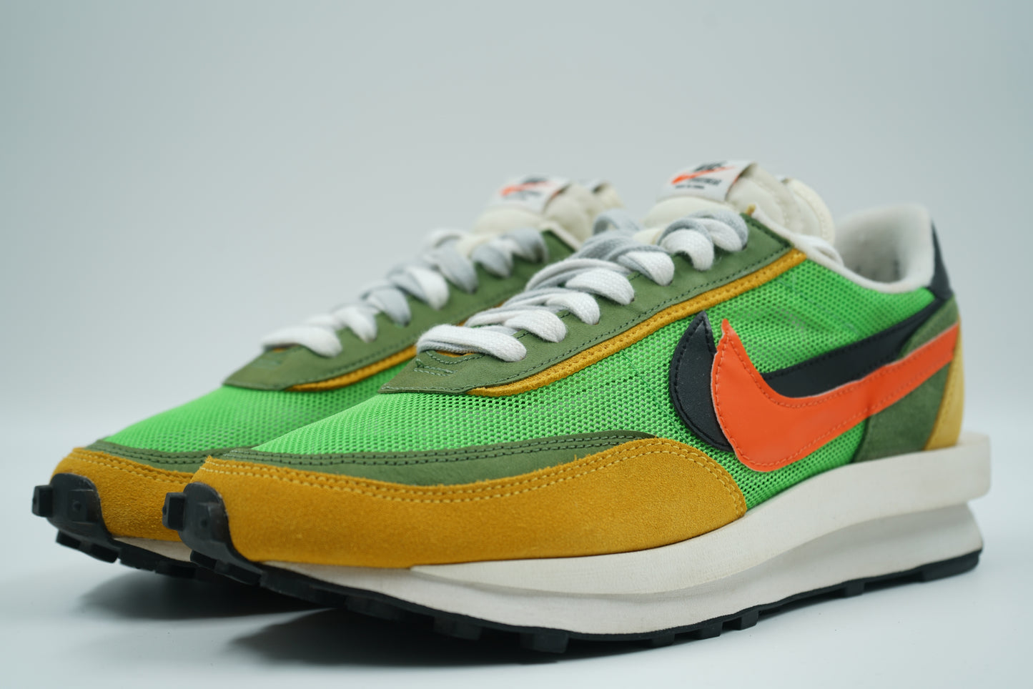 LD Waffle Sacai Green Gusto