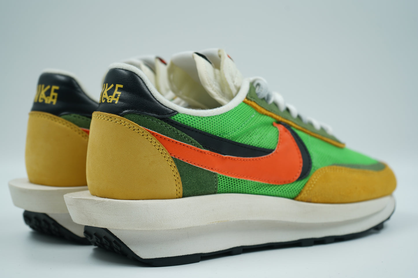 LD Waffle Sacai Green Gusto