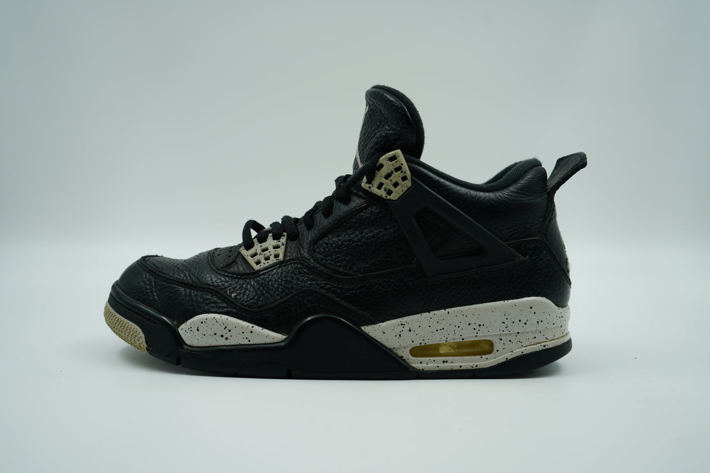 Air Jordan 4 Retro LS Oreo 2015 (Pre-owned)