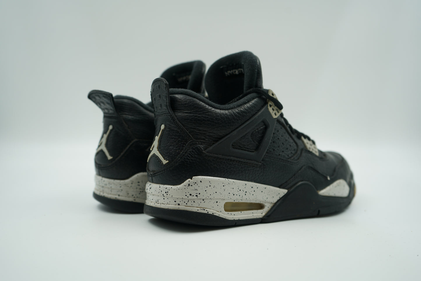 Air Jordan 4 Retro LS Oreo 2015 (Pre-owned)