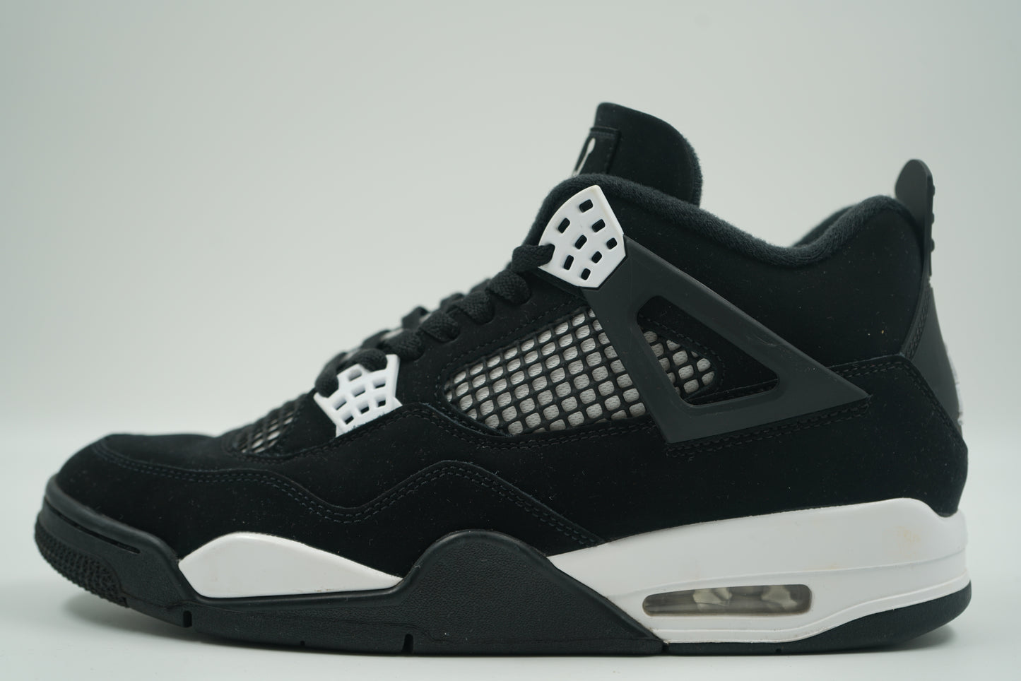 Air Jordan 4 White Thunder