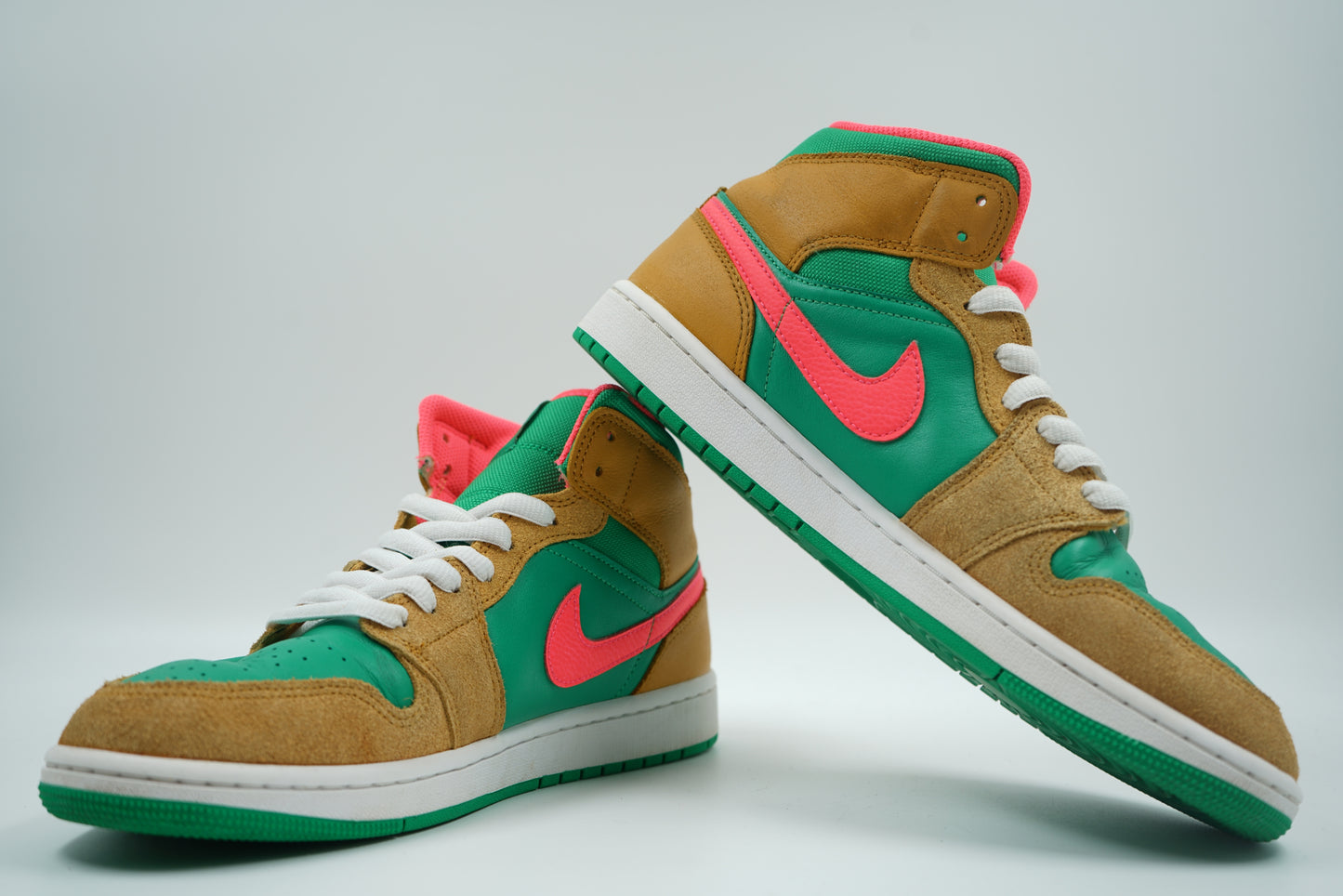 Air Jordan 1 Mid Wheat Watermelon