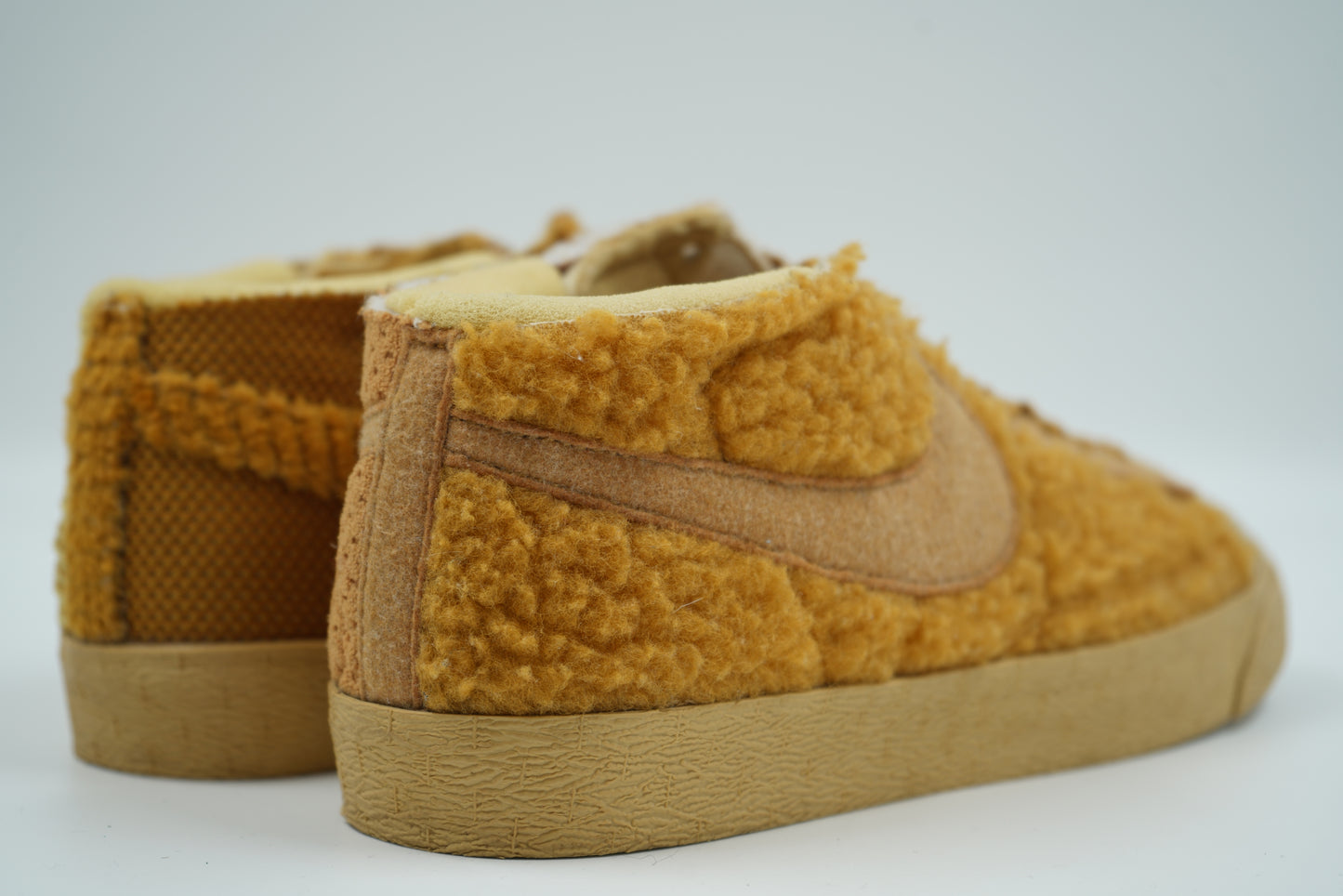 Blazer Mid NBY Brown Furr