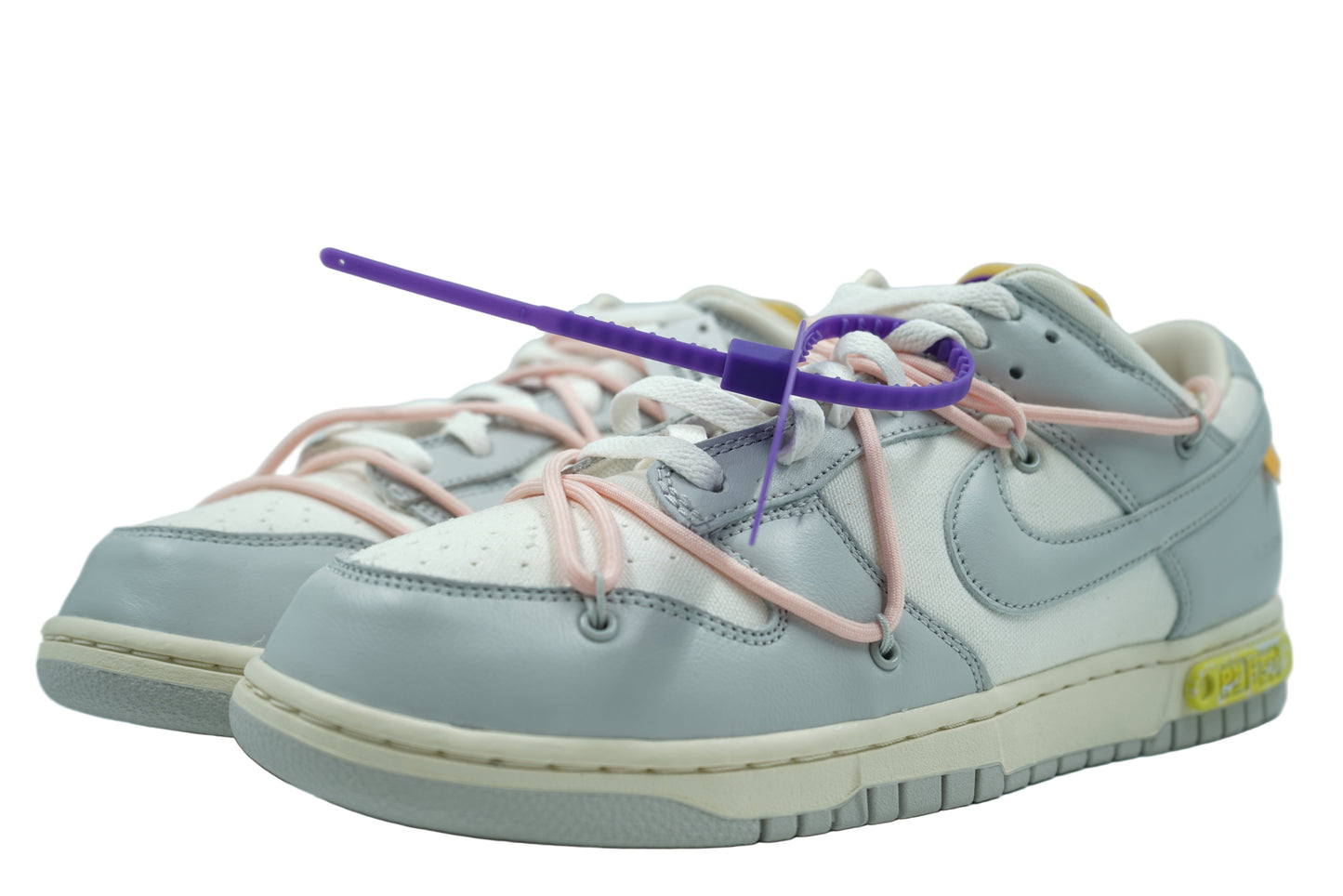 Dunk Low Off-White Lot 24 of 50