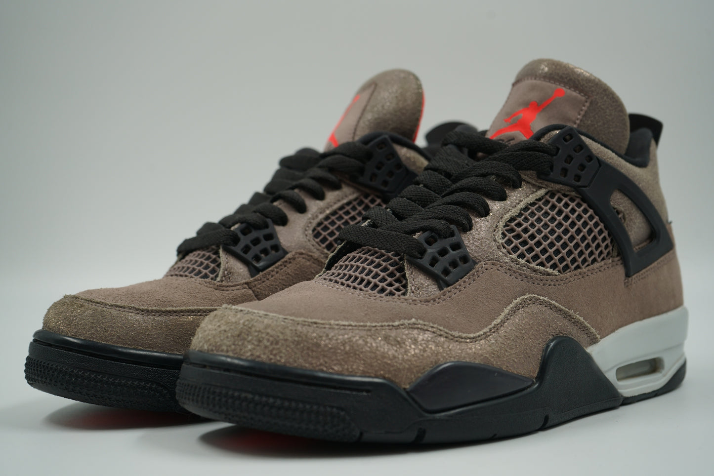 Air Jordan 4 Taupe Haze