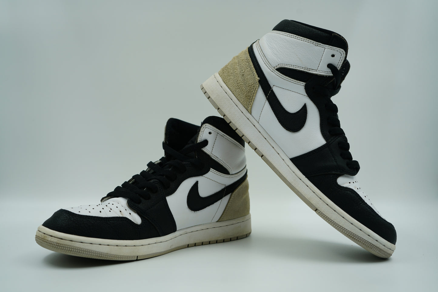 Air Jordan 1 Retro High OG Stage Haze