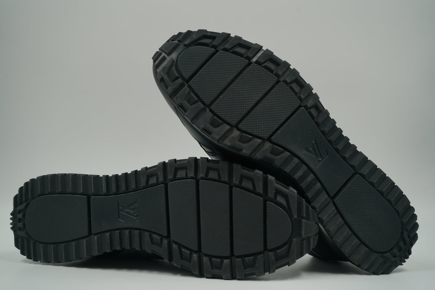 Louis Vuitton Run Away Iridescent Black
