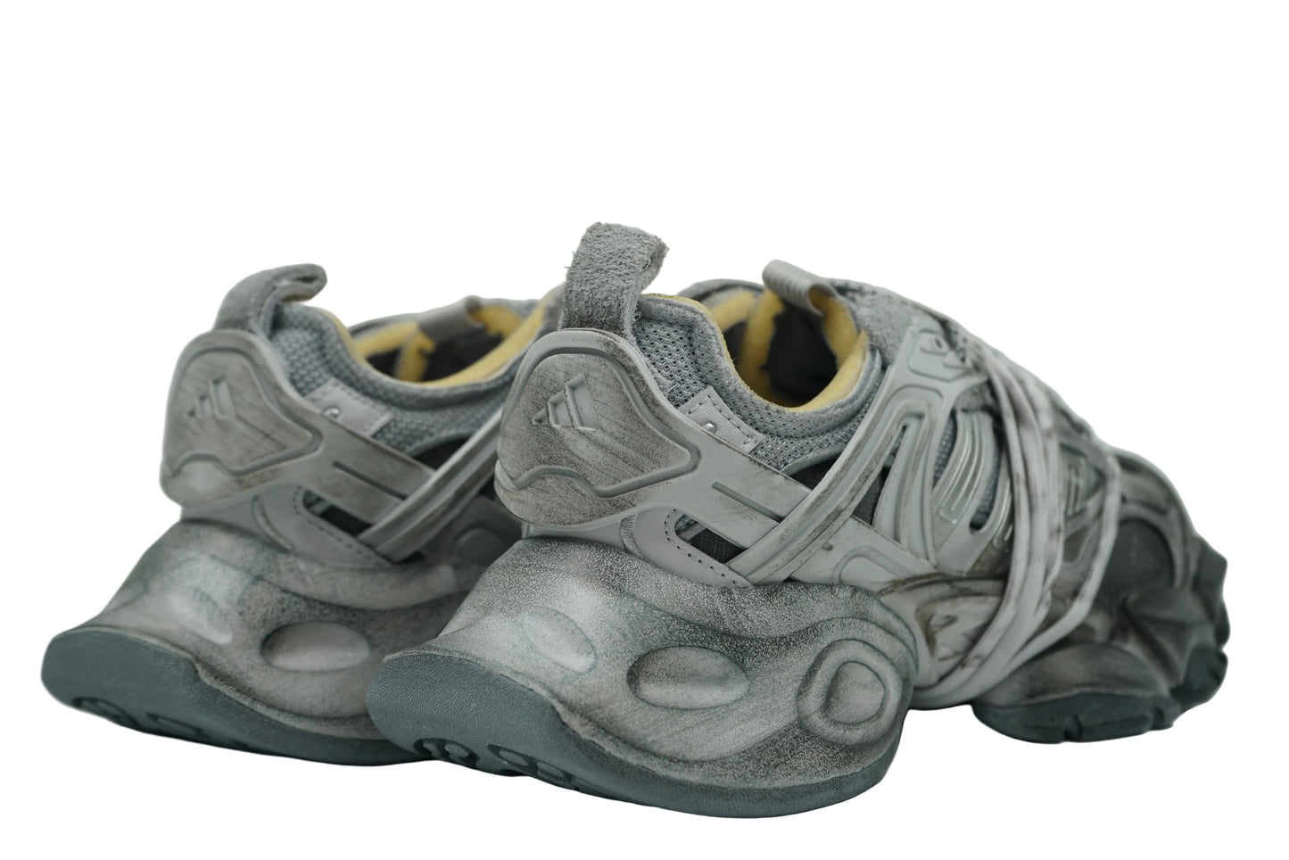 Adidas XLG Runner Deluxe Gray