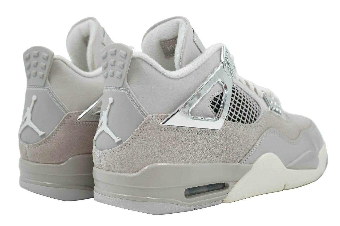 Air Jordan 4 Retro Frozen Moments