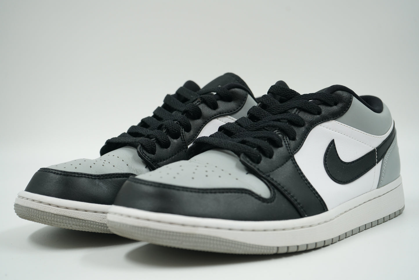 Air Jordan 1 Low Shadow Toe