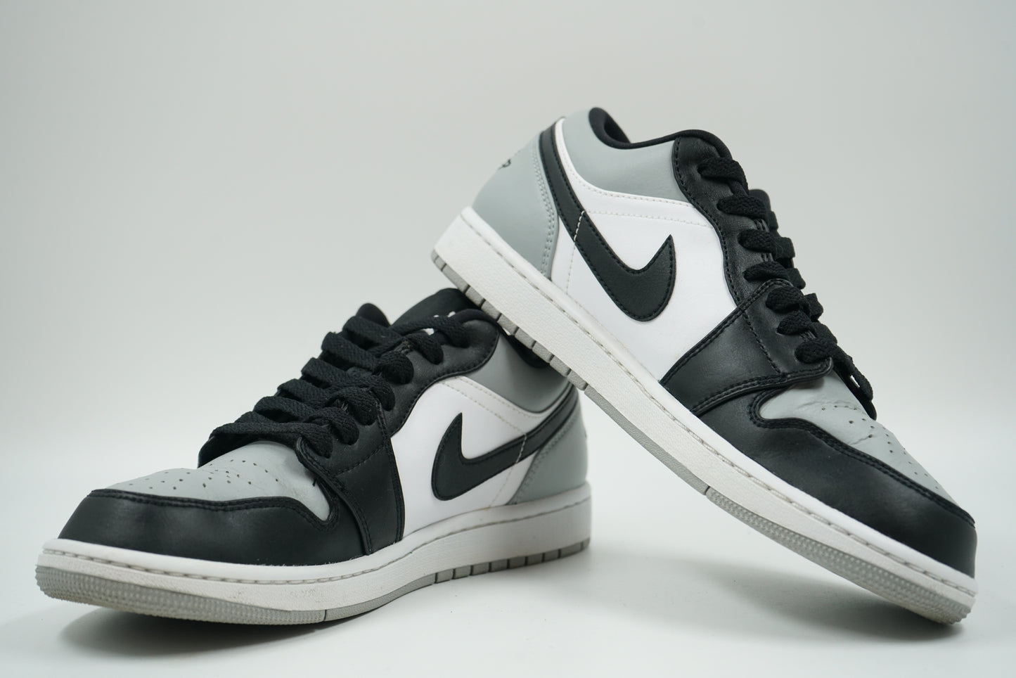 Air Jordan 1 Low Shadow Toe