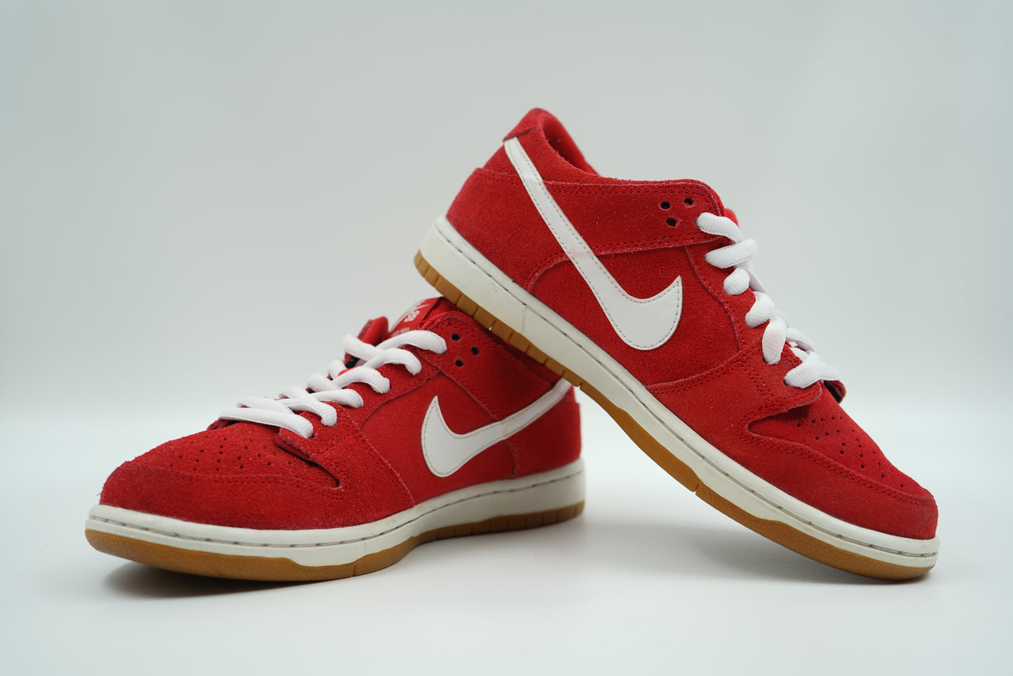 SB Dunk Low Ishod Wair University Red