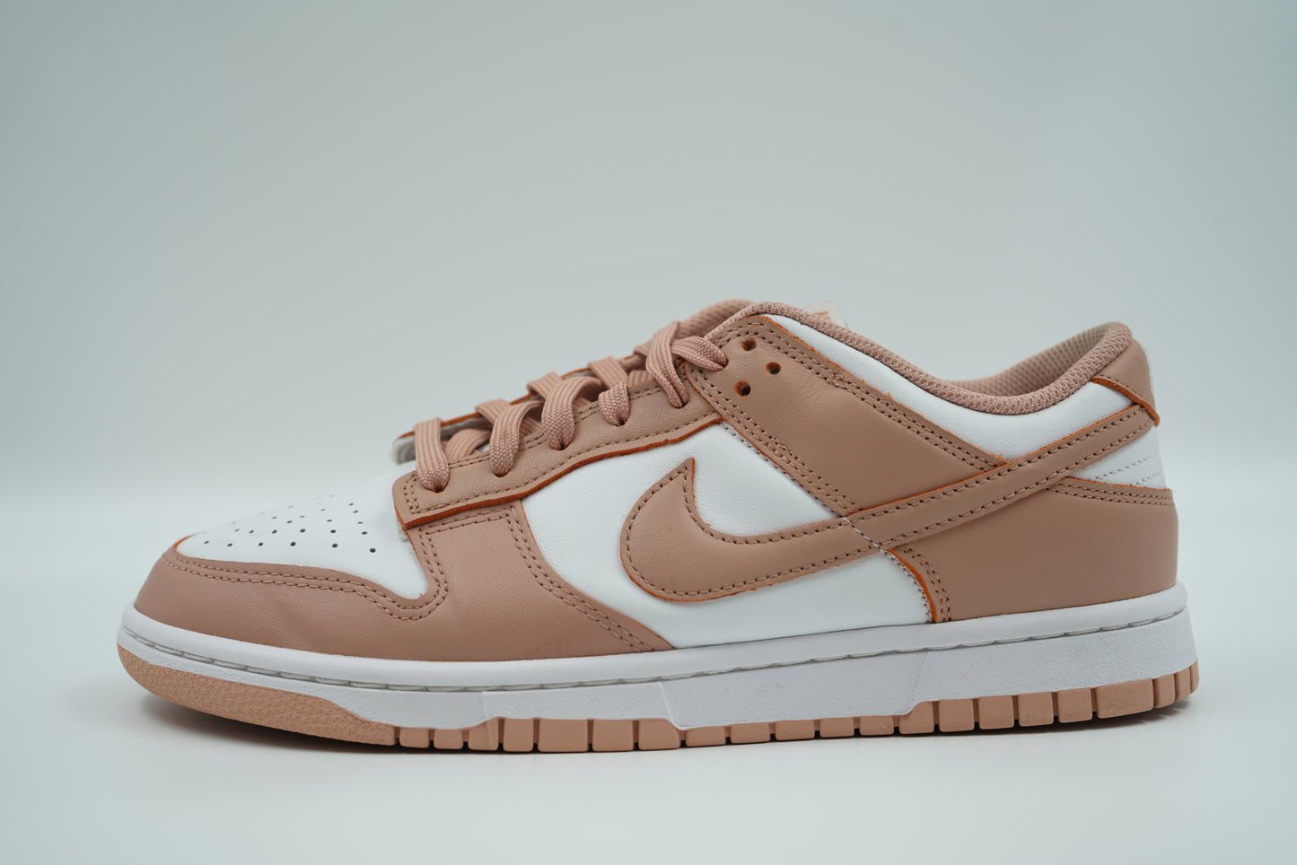 Dunk Low Rose Whisper