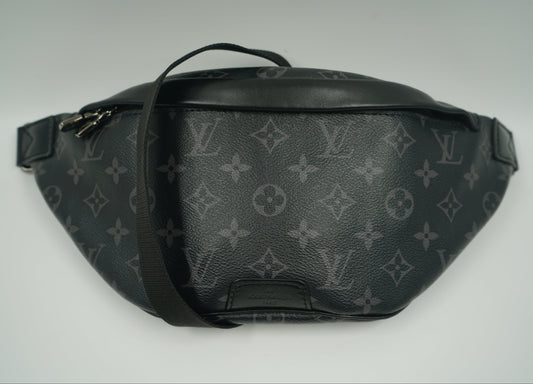 Louis Vuitton Crossbody Discovery Bumbag