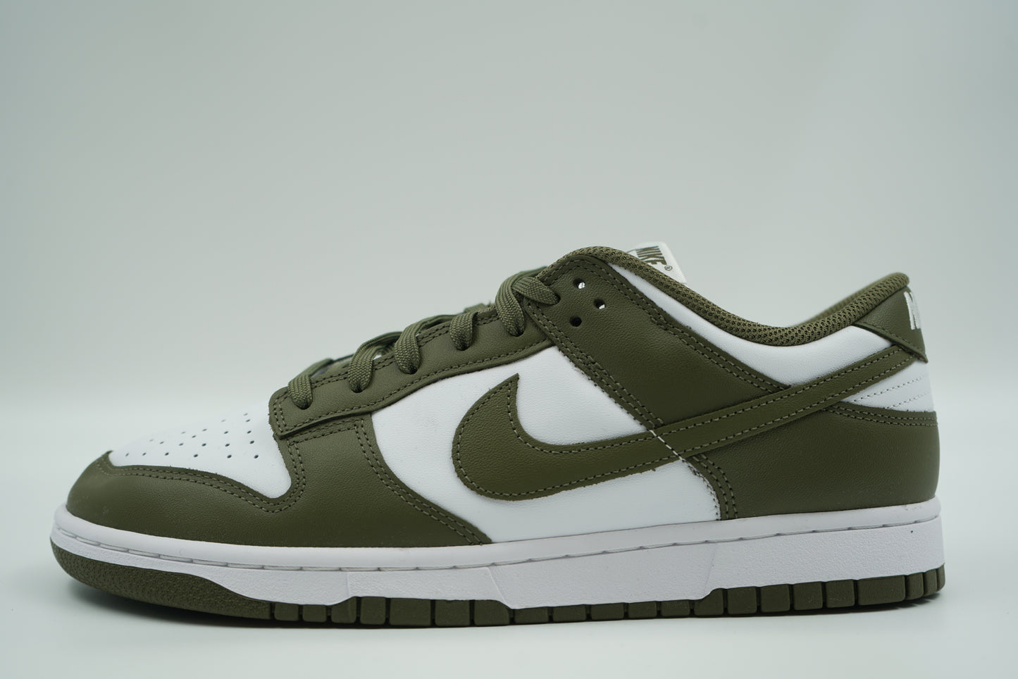 Dunk Low Medium Olive