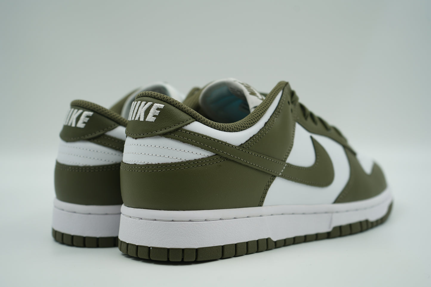 Dunk Low Medium Olive