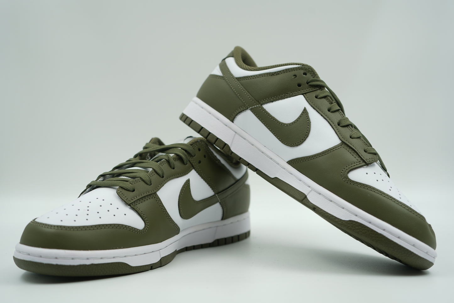 Dunk Low Medium Olive