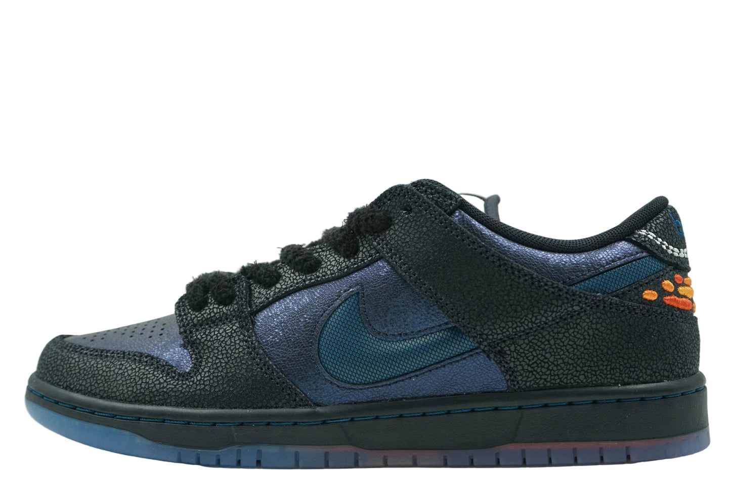 SB Dunk Low Pro Bluetile Skateboards