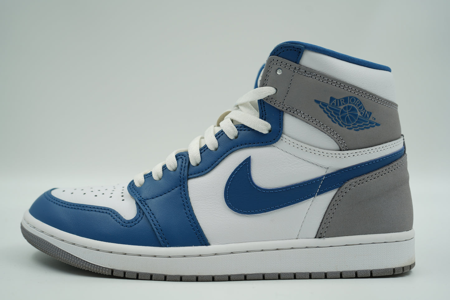 Air Jordan 1 High OG True Blue