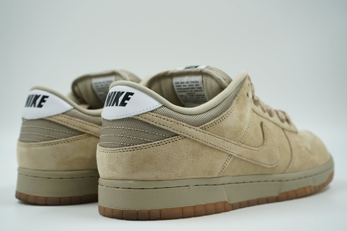 SB Dunk Low Pro B Parachute Beige