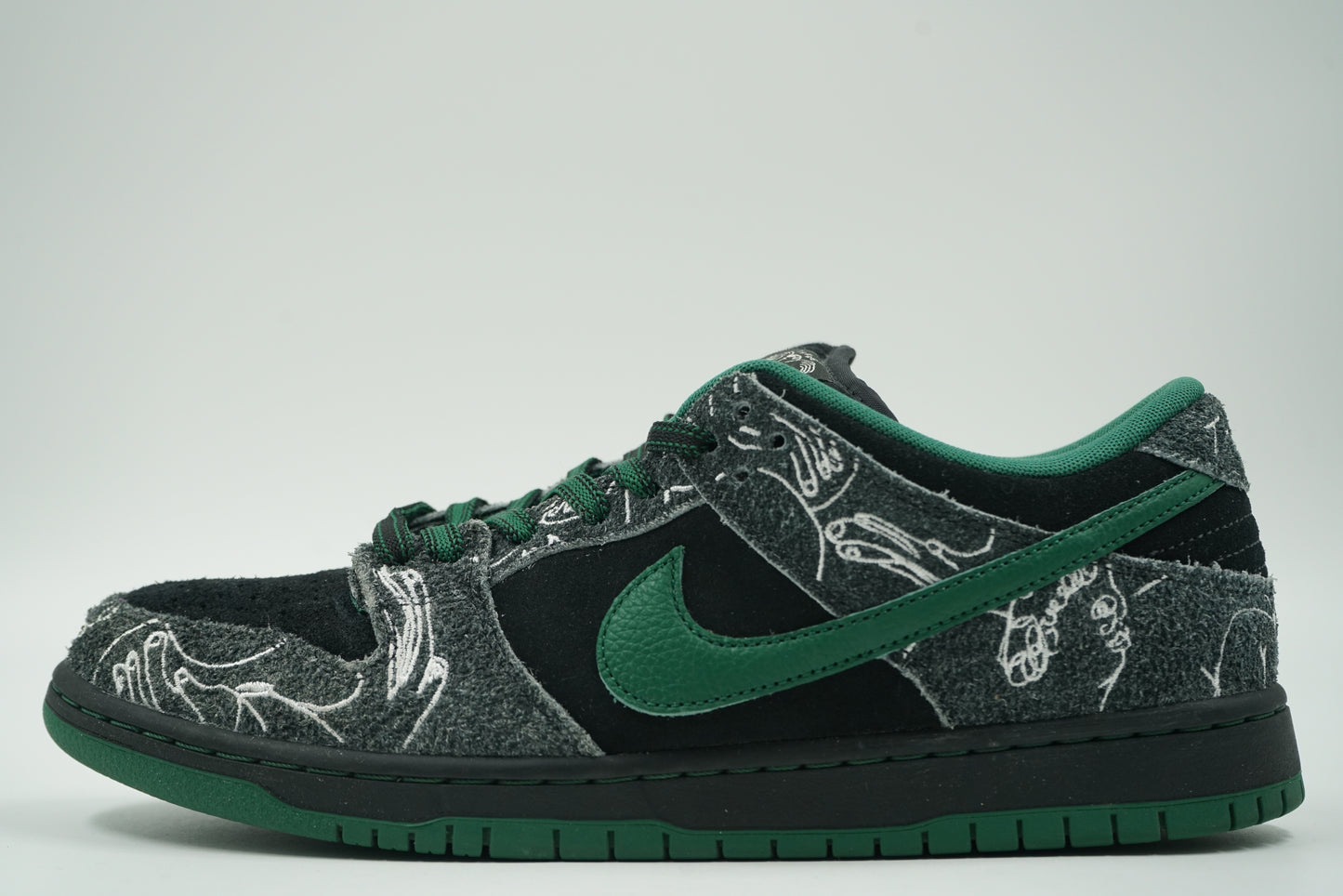 SB Dunk Low THERE Skateboards