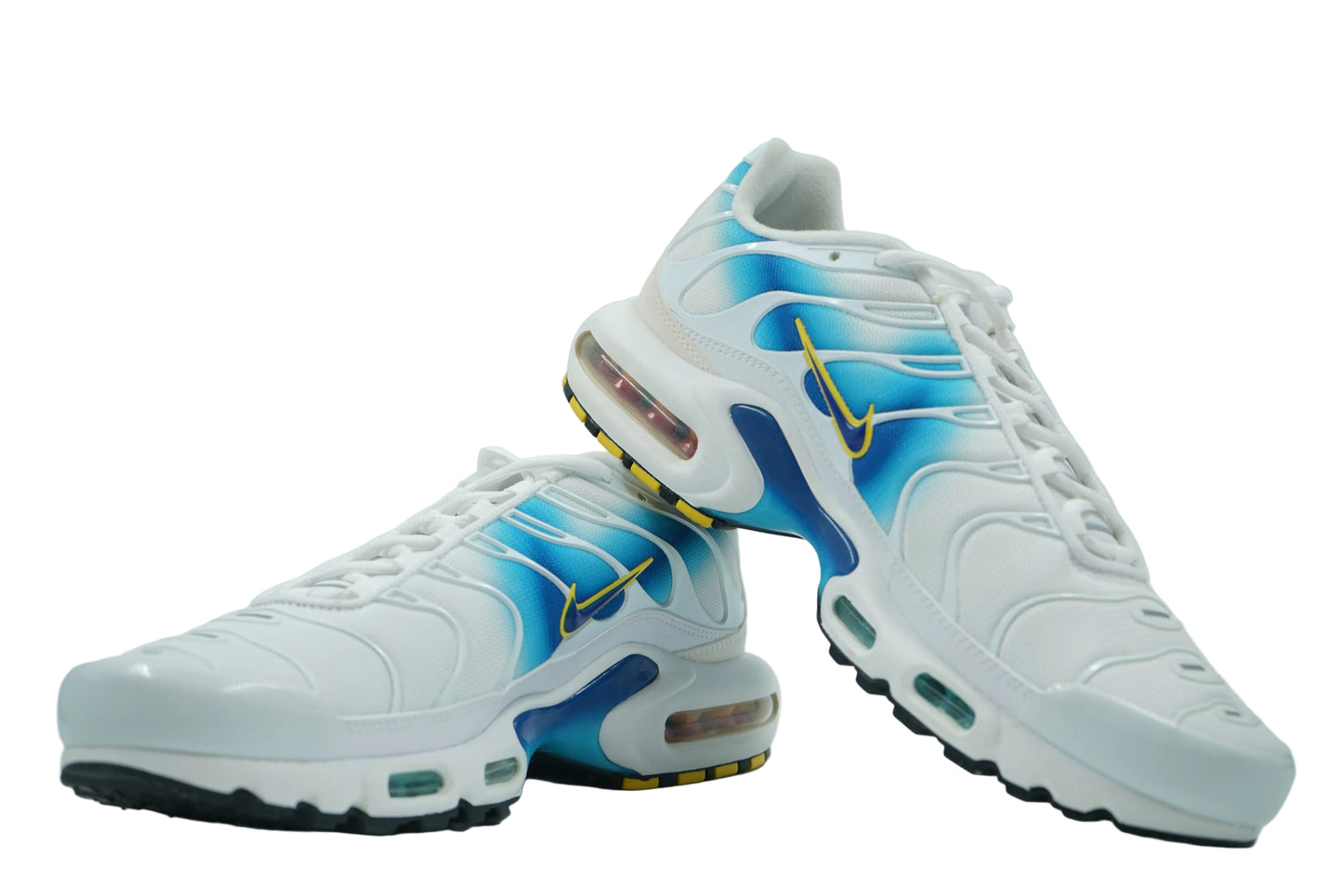 Air Max Plus Spray Paint Swoosh