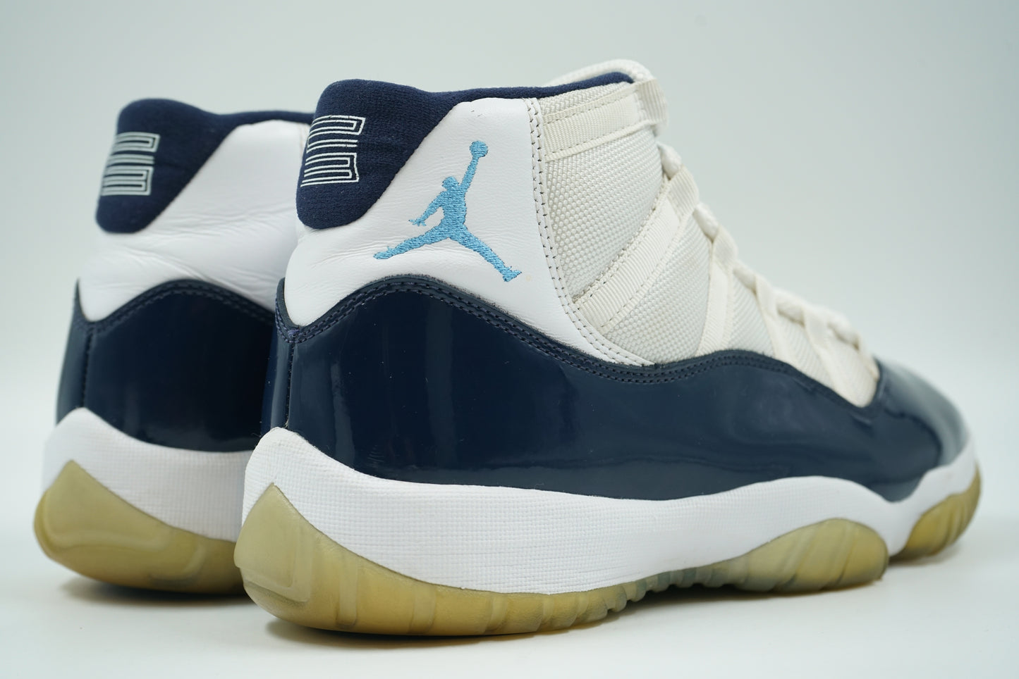 Air Jordan 11 Retro UNC Win Like 82