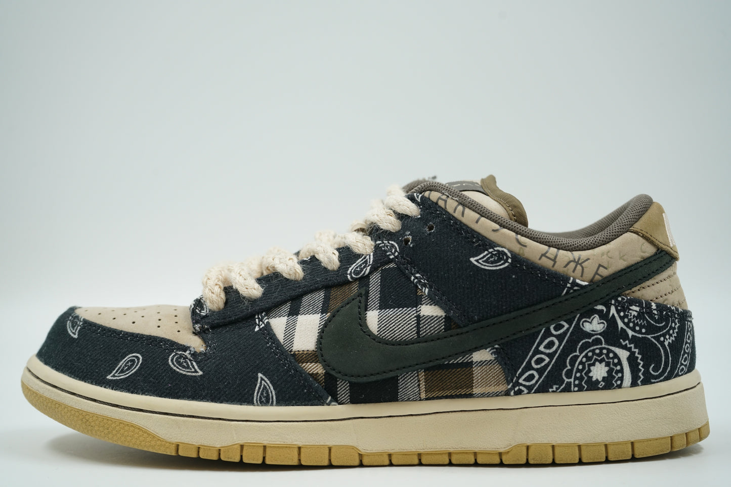 SB Dunk Low Premium Travis Scott