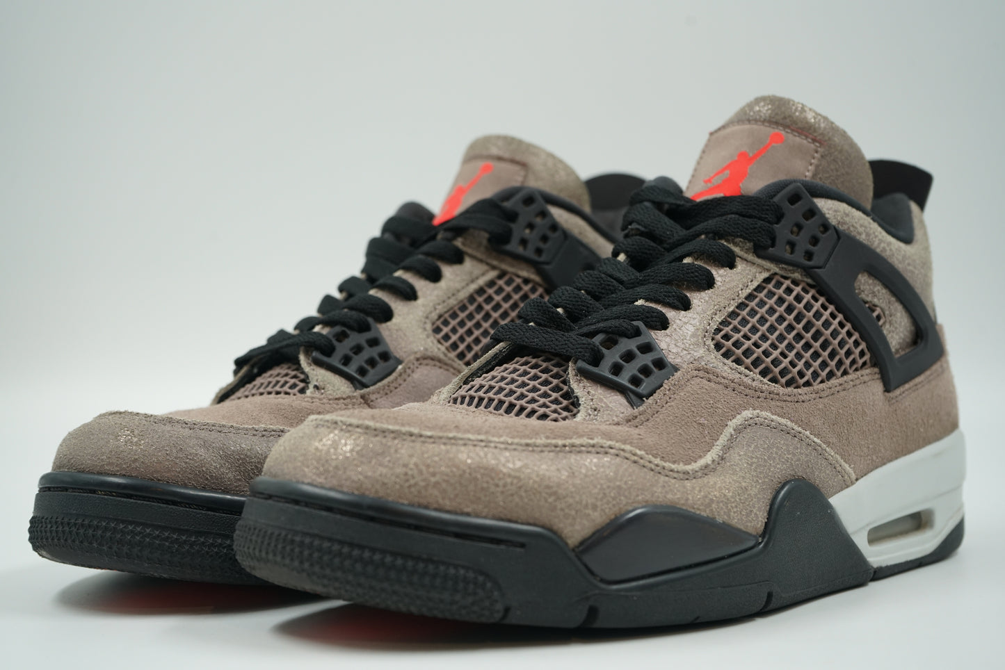 Air Jordan 4 Taupe Haze