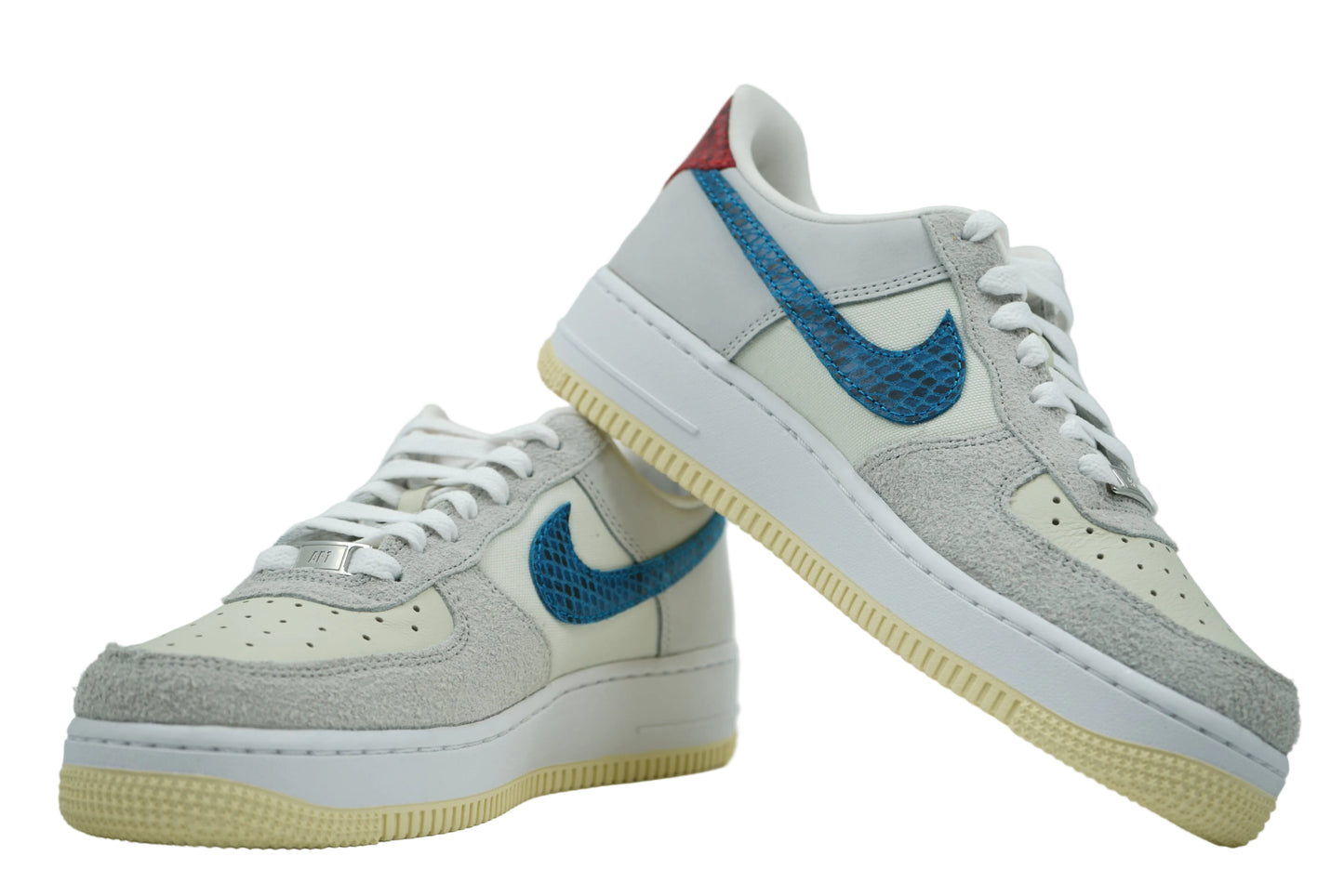 Air Force 1 Low Undefeated 5 On It