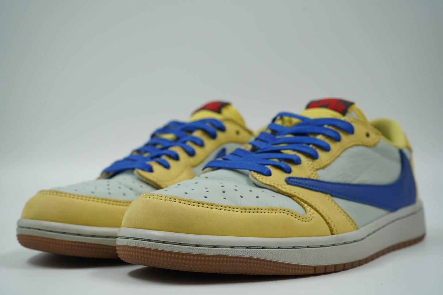 Air Jordan 1 Retro Low Og SP x Travis Scotts Canary