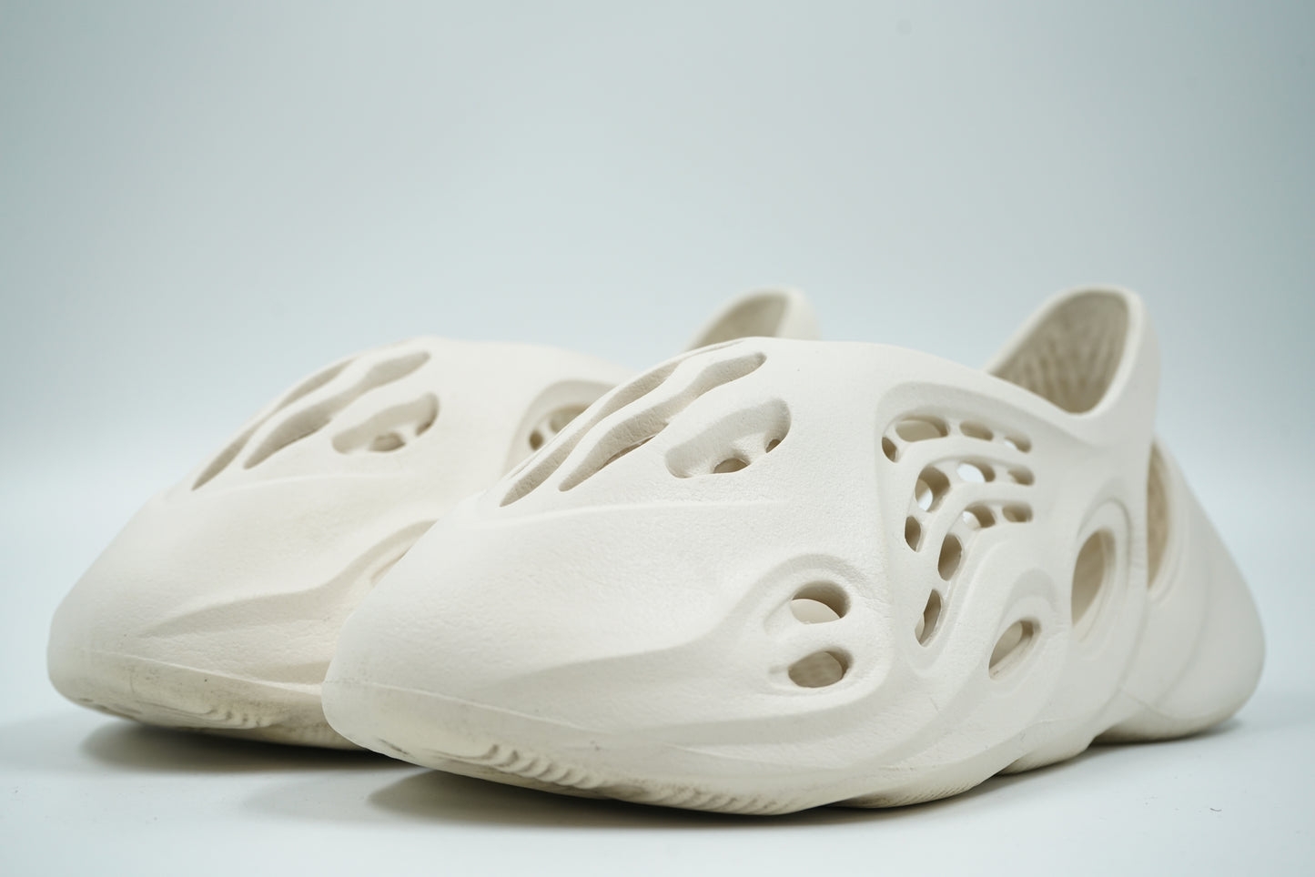 Yeezy Foam Runner Sand