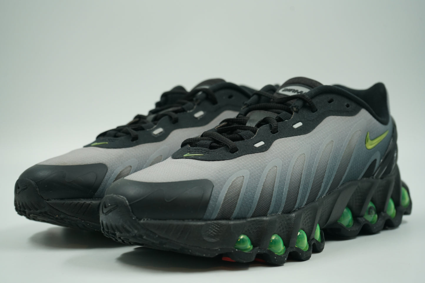Air Max Dn8 Black Volt