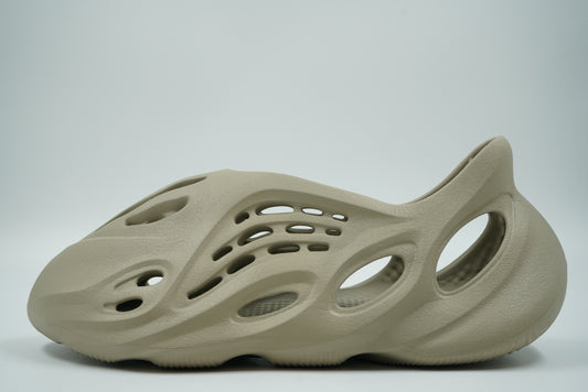 Yeezy Foam Runner Stone Salt