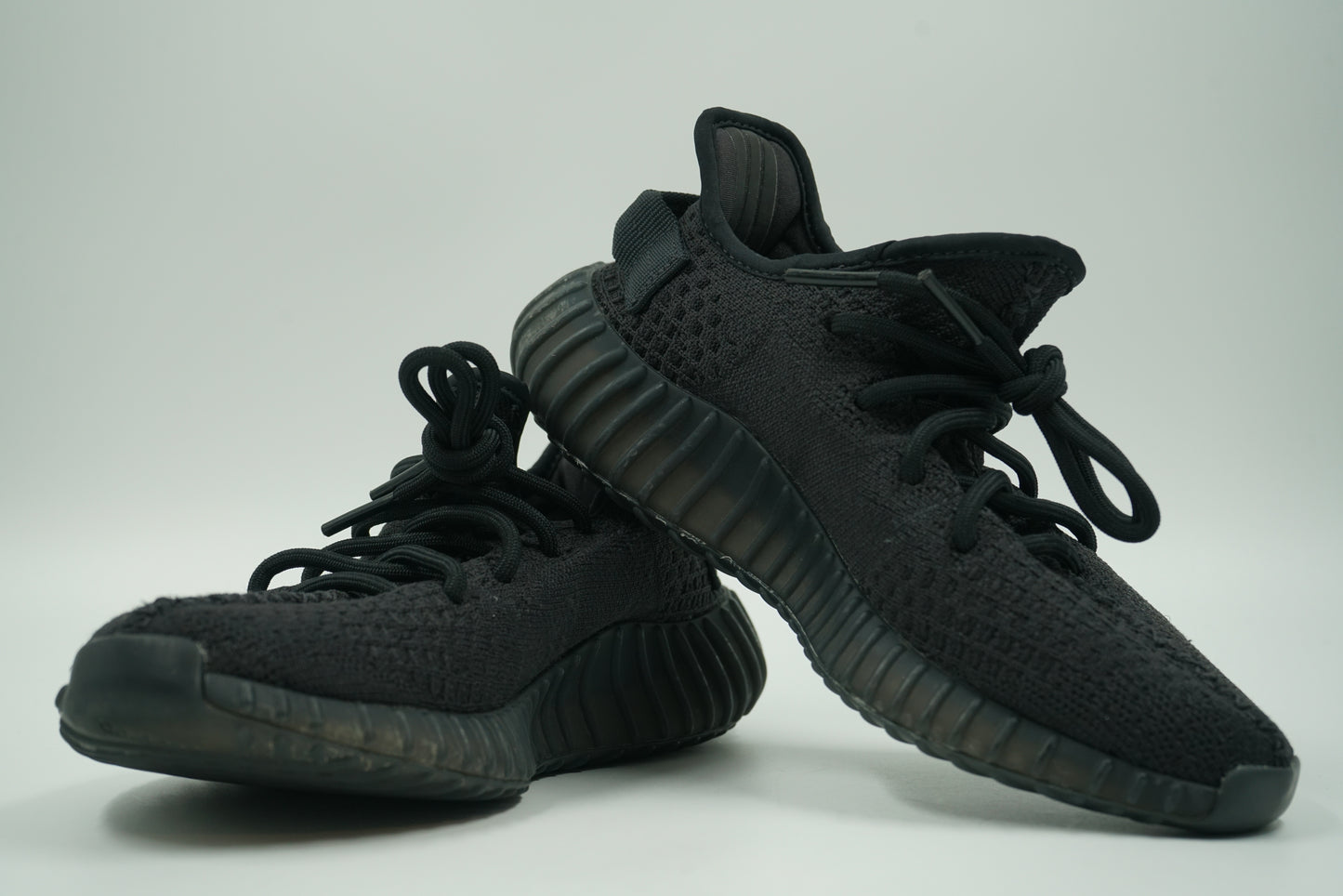 Yeezy 350 Onyx