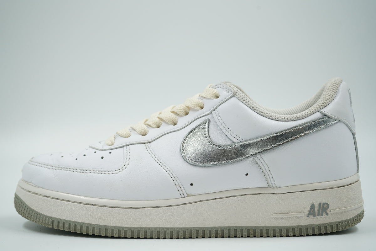 Air Force 1 07 Low Color of the Month White Metallic Silver