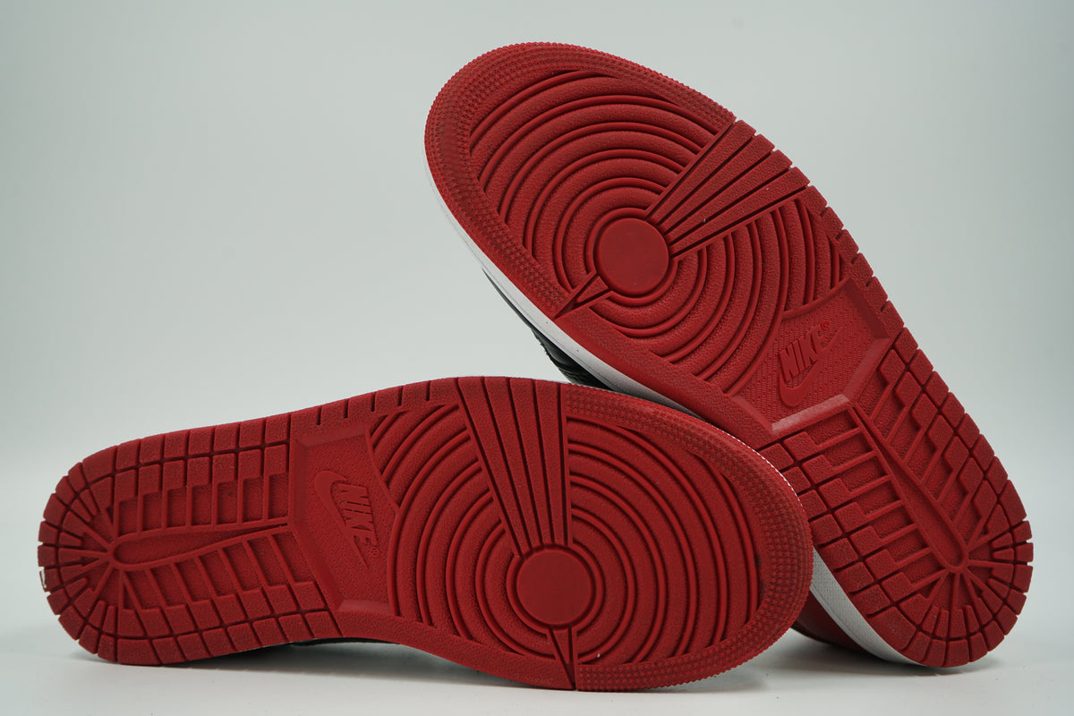 Air Jordan 1 Retro Low OG Black Toe 2023