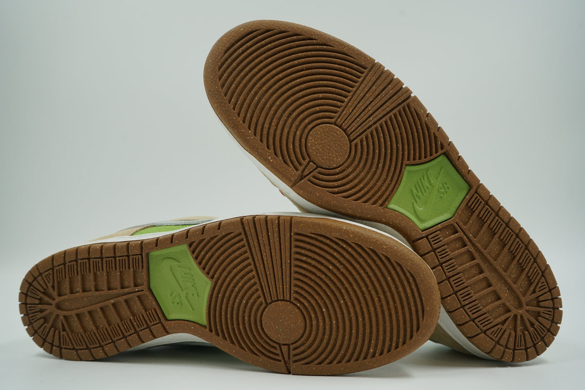 SB Dunk Low Escargot