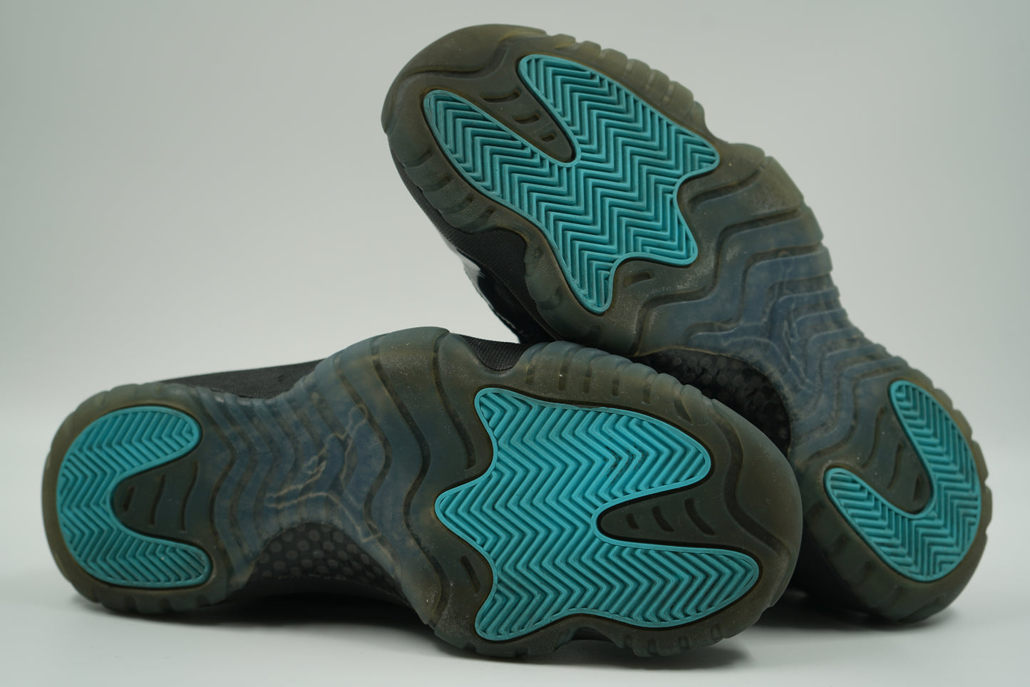 Air Jordan 11 Gamma Blue