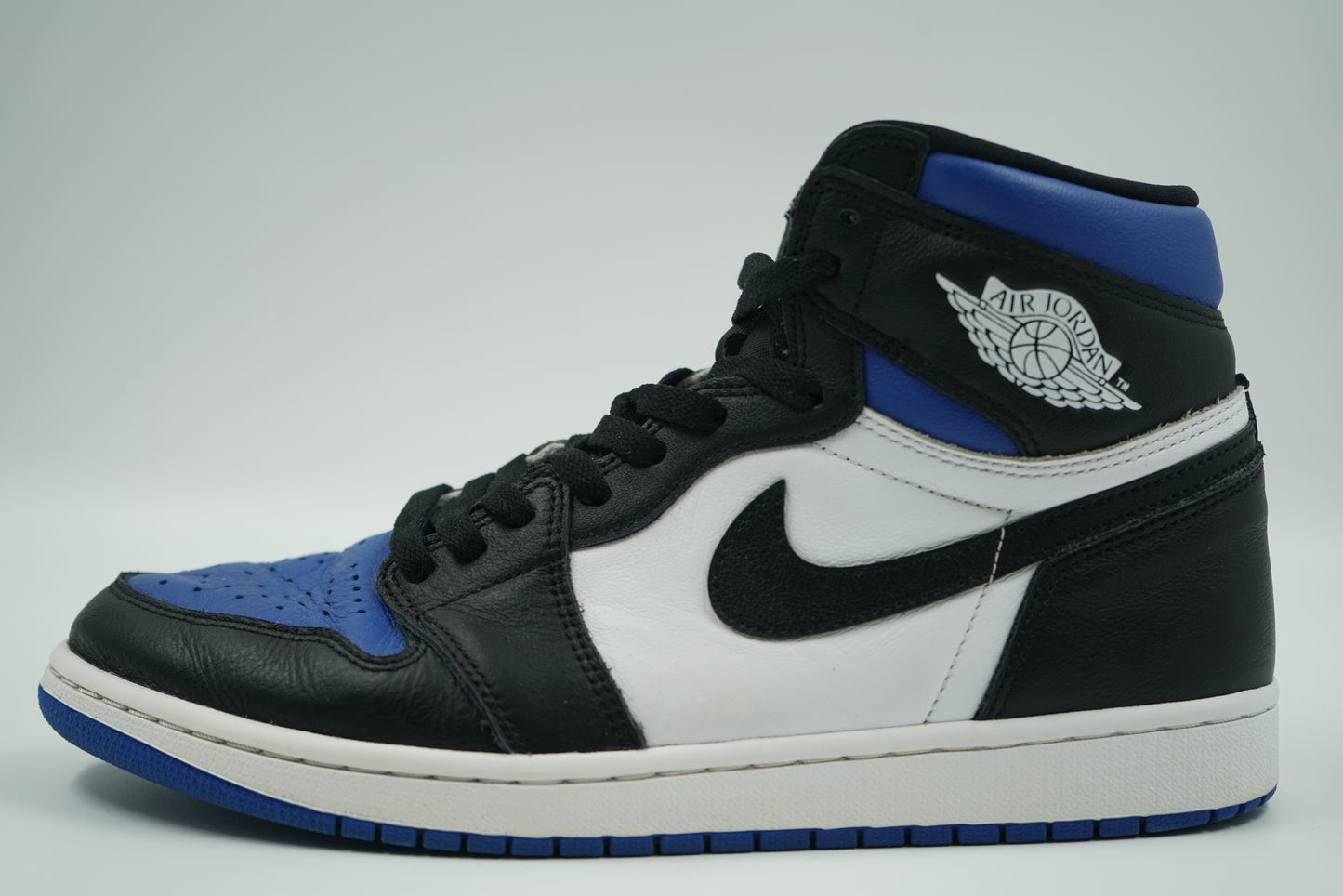 Air Jordan 1 High Royal Toe