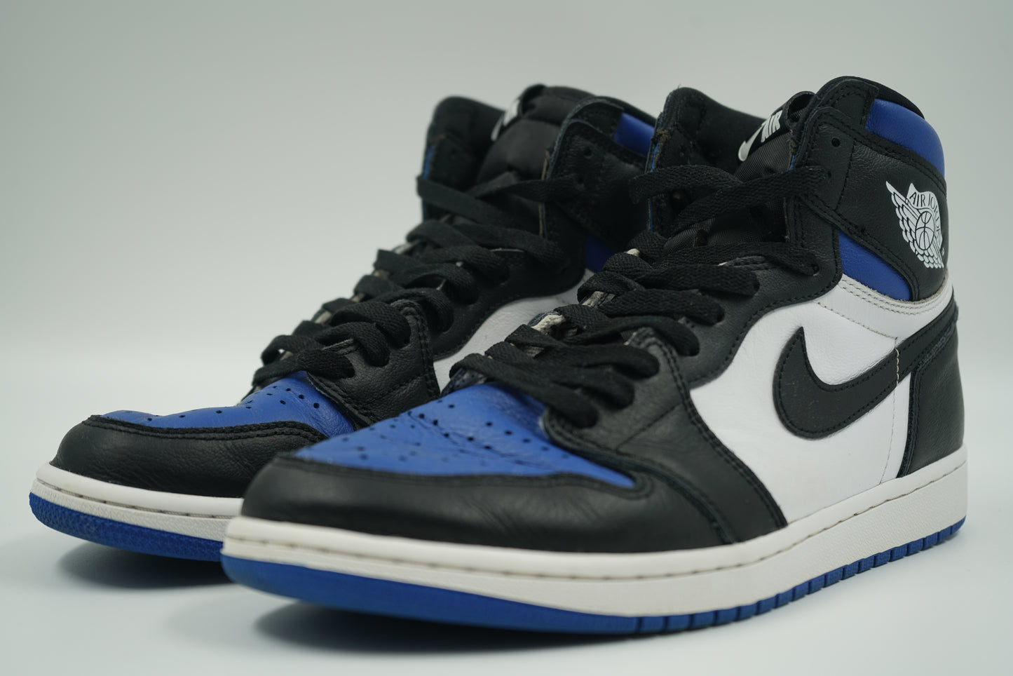 Air Jordan 1 High Royal Toe